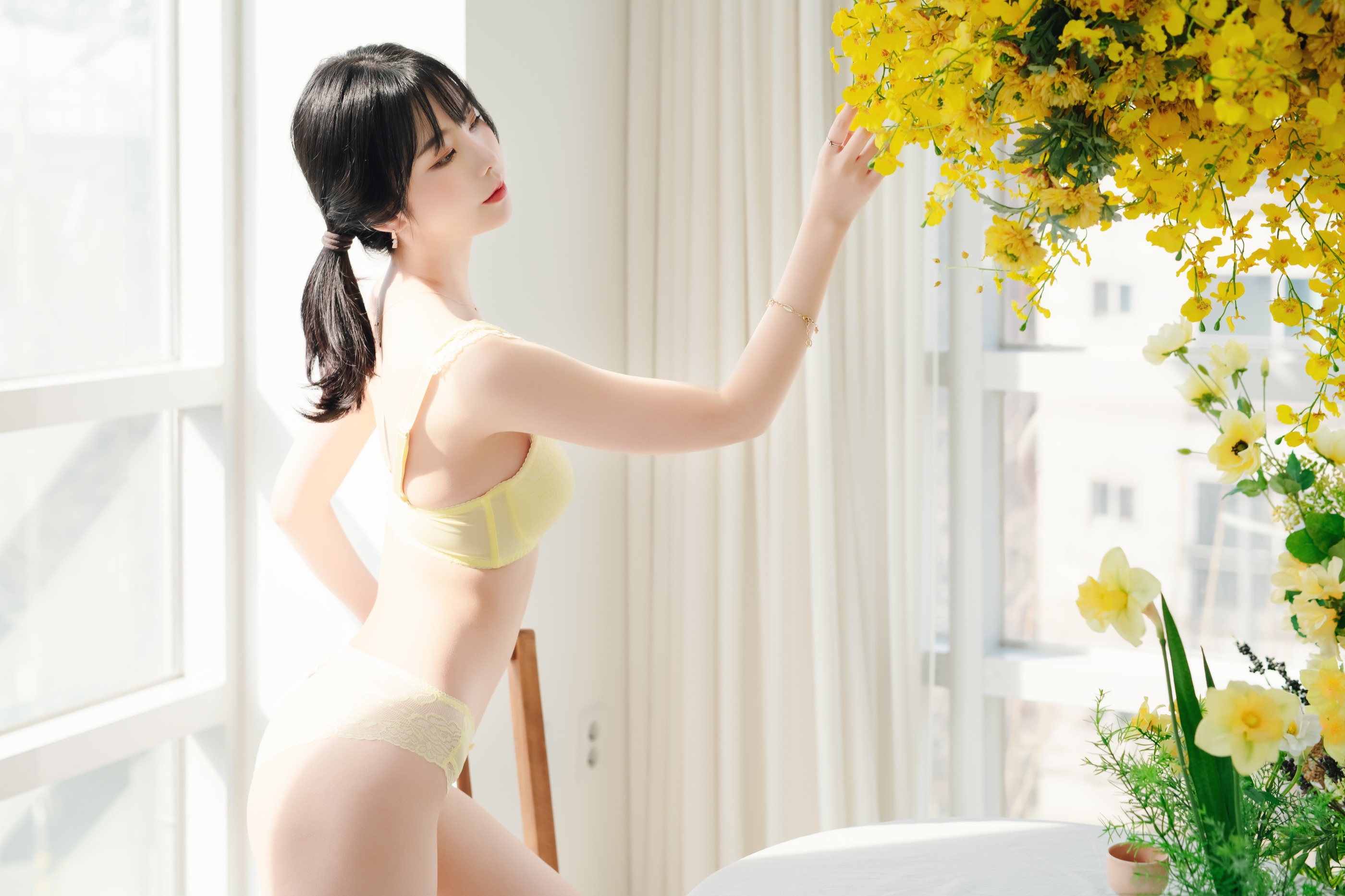 图片[1]-Yuna (윤아) – NO.029[Patreon] – 2022_03 Flowers [26P]-XikXak